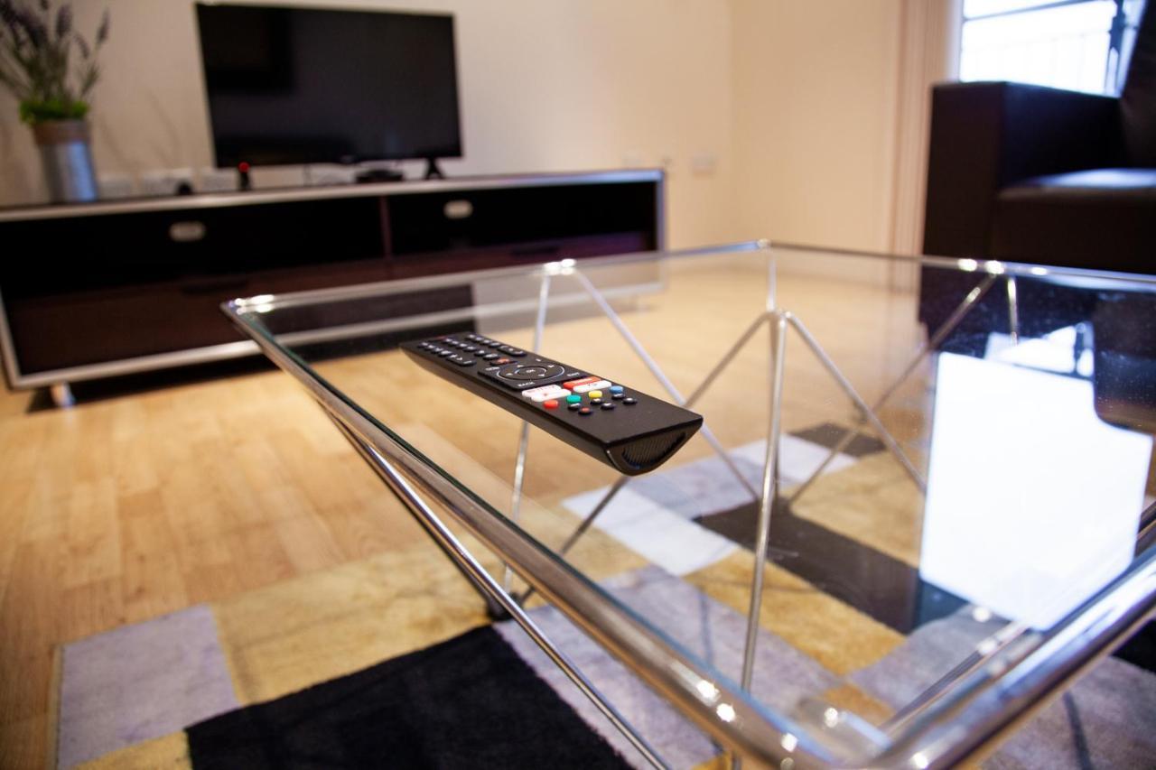 Canary Wharf Retreat - Serviced Apartments Лондон Екстер'єр фото
