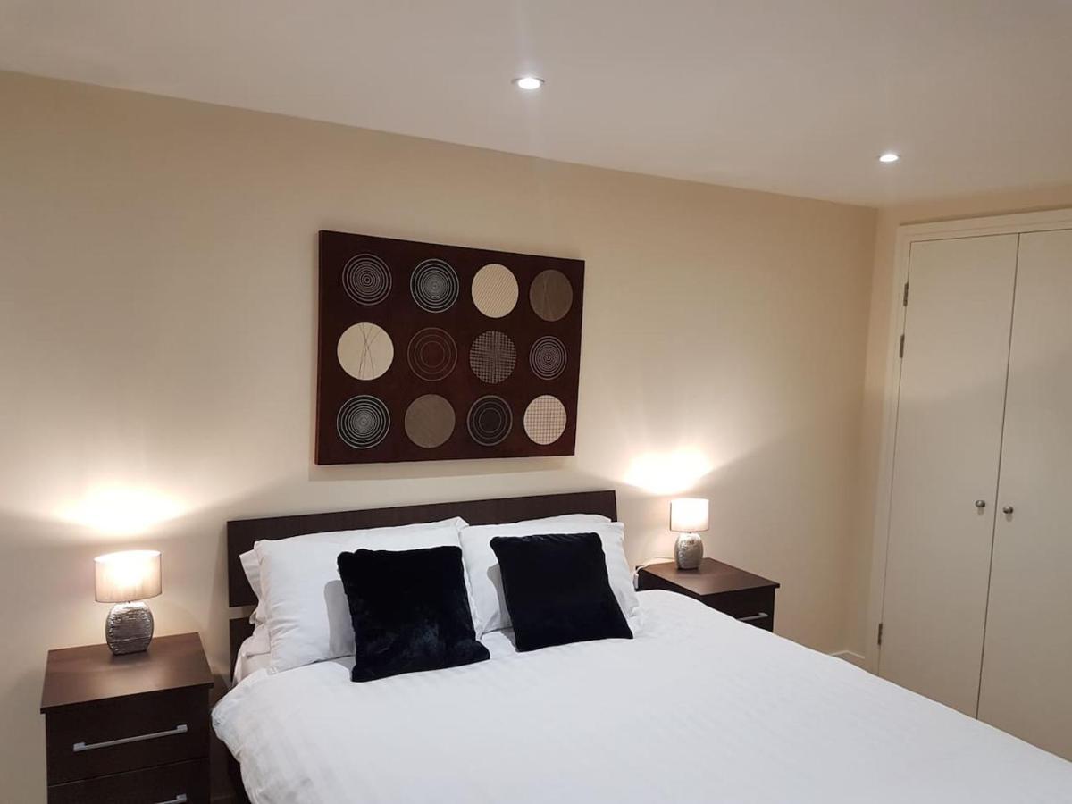 Canary Wharf Retreat - Serviced Apartments Лондон Екстер'єр фото